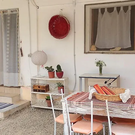 펜션 In Our Garden Sardinia La Casina Rurale Cin3323 캐피타나
